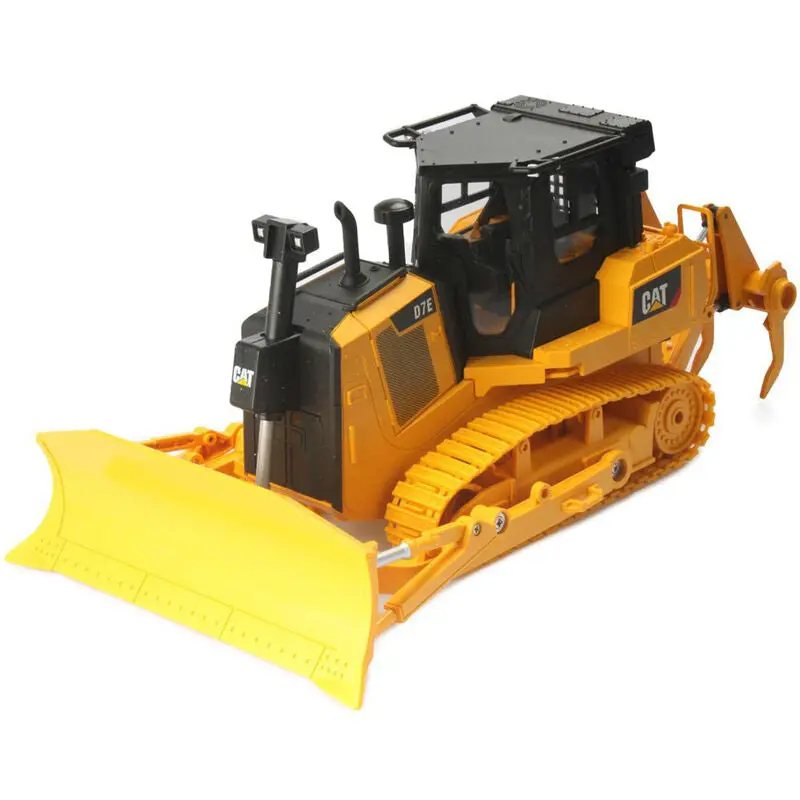 Cat 1/24 Rc Caterpillar D7e Bulldozer 1
