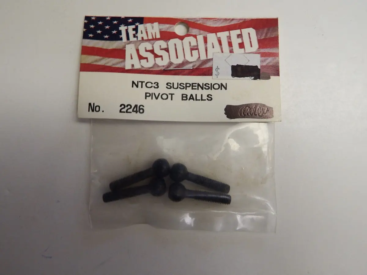 Team Associated 2246 Ntc3 Suspension Pivot Balls 1