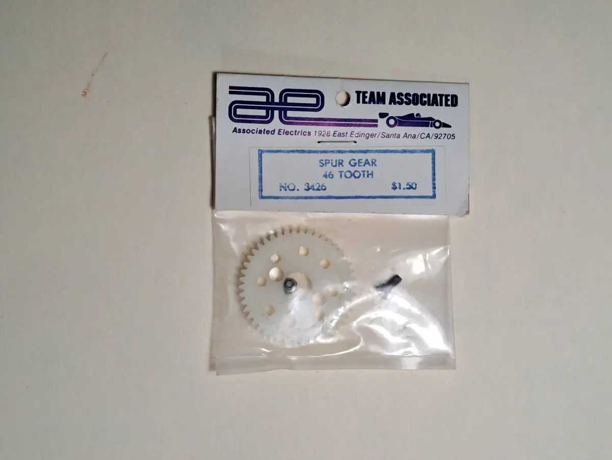Team Associated 3426 Spur Gear 46 Tooth 1