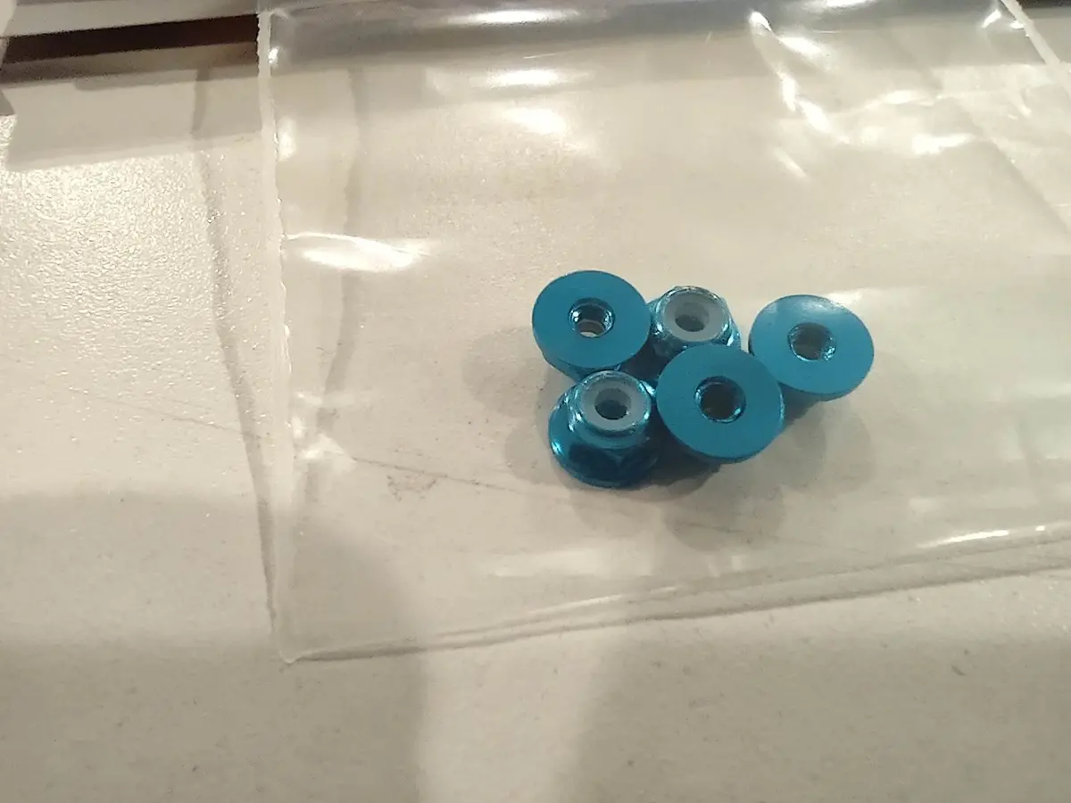 Gt55 M2 Flange Aluminum Self-Locking Nut (5Pcs Light Blue) 1