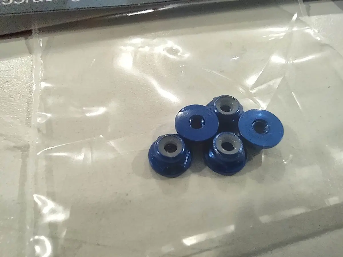 Gt55 M2 Flange Aluminum Self-Locking Nut (5Pcs) Blue 1