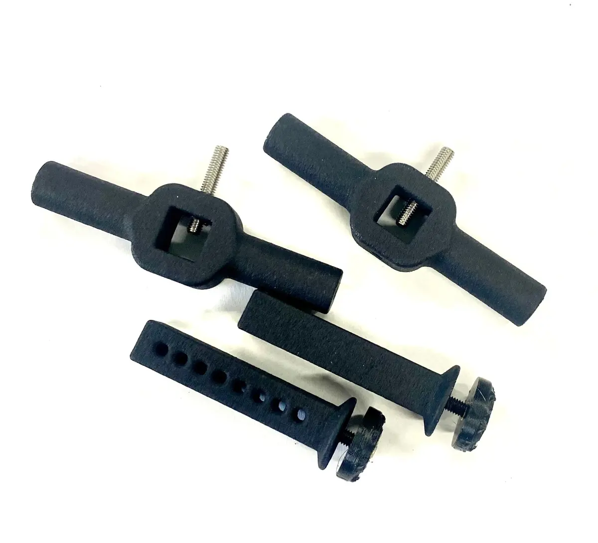 Dlux Fab Comp-Style Body Mounts 1