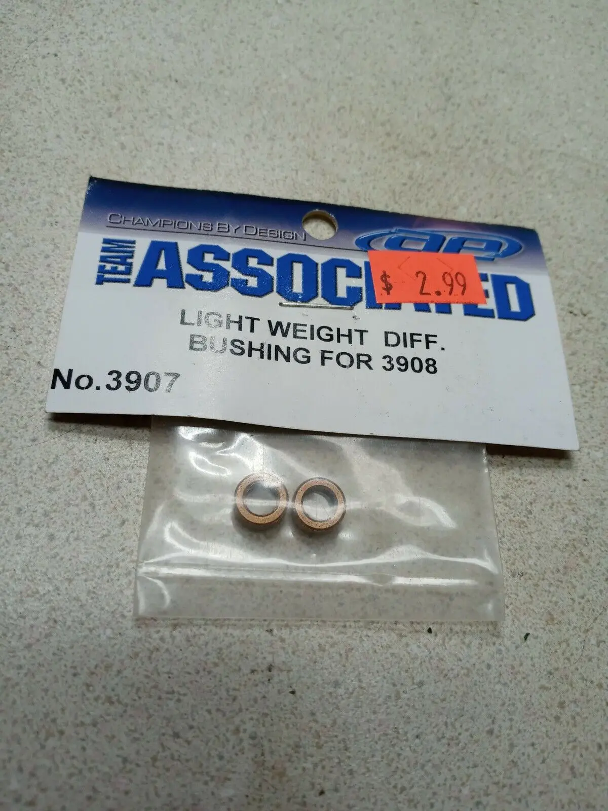 Team Associated 3907 Light Weight Diff Bushing 1