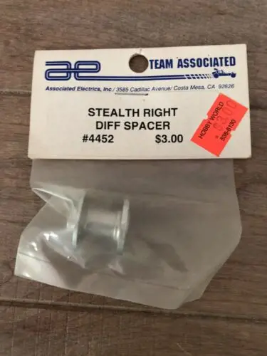 Team Associated # 4452 Rear Stealth Right Diff Spacer Vintage 1