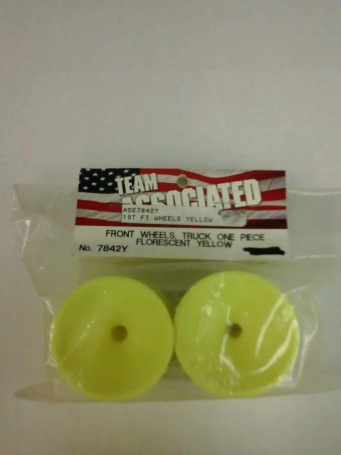 Associated 2.2 Front 2Wd Truck Wheels(Yellow) 7842Y 1