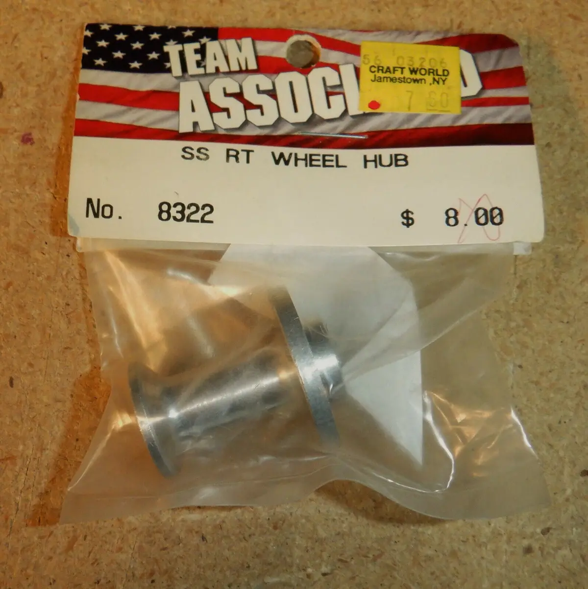 Team Associated 8322 Ss Rt Wheel Hub 1