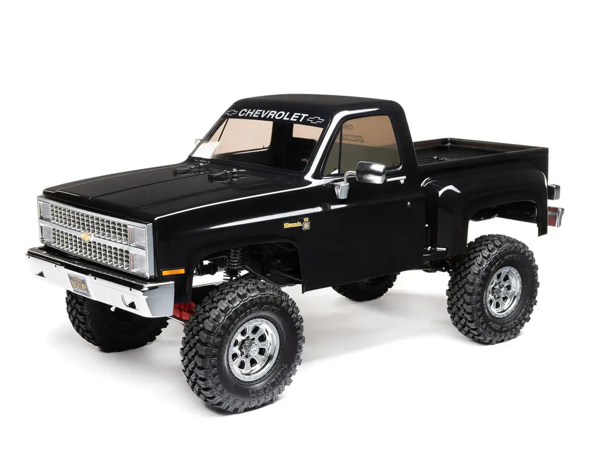 Axial Scx10 Iii 1982 Chevy K10 "Base Camp" Rtr 4Wd Rock Crawler (Black) W/2.4Ghz Radio 1