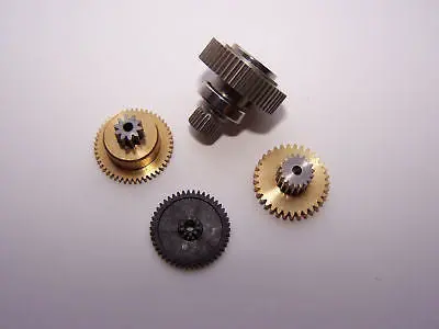 Futaba Servo Gear Set (2 Ball Brng/Metal Gear)  #S-9402 1