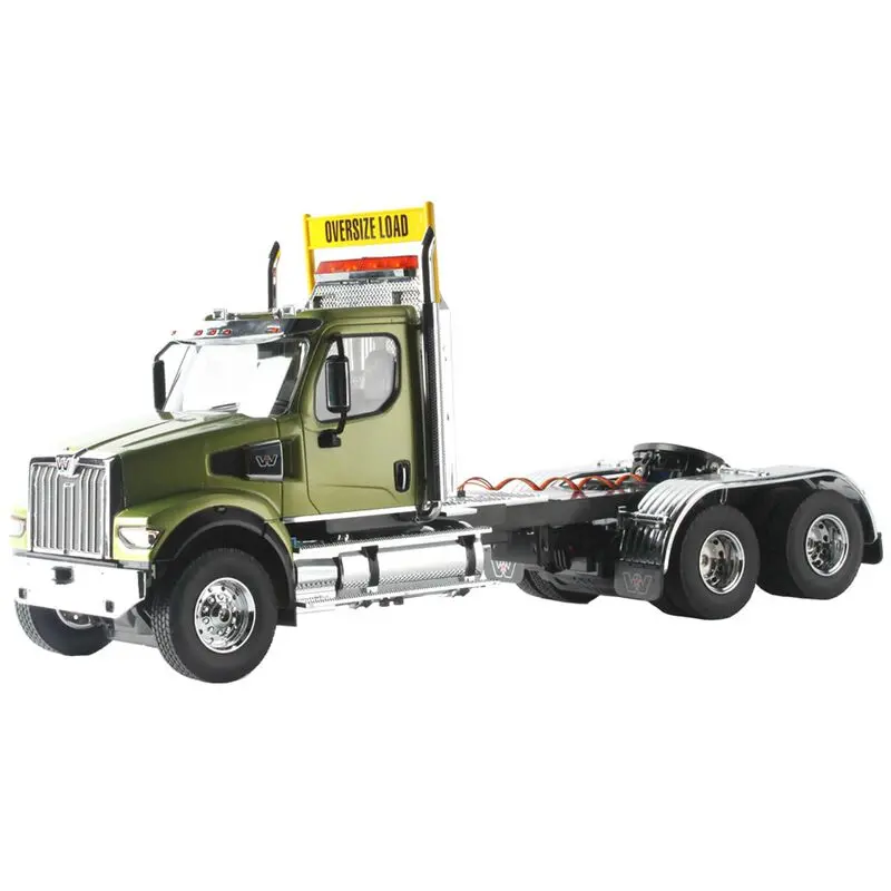 Diecast Masters 1/16 Rc Caterpillar Western-Star 49X Truck 1