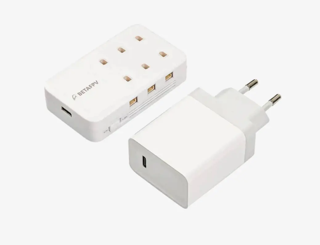 6 Port Bt/Ph 30W Multi-Charger 1
