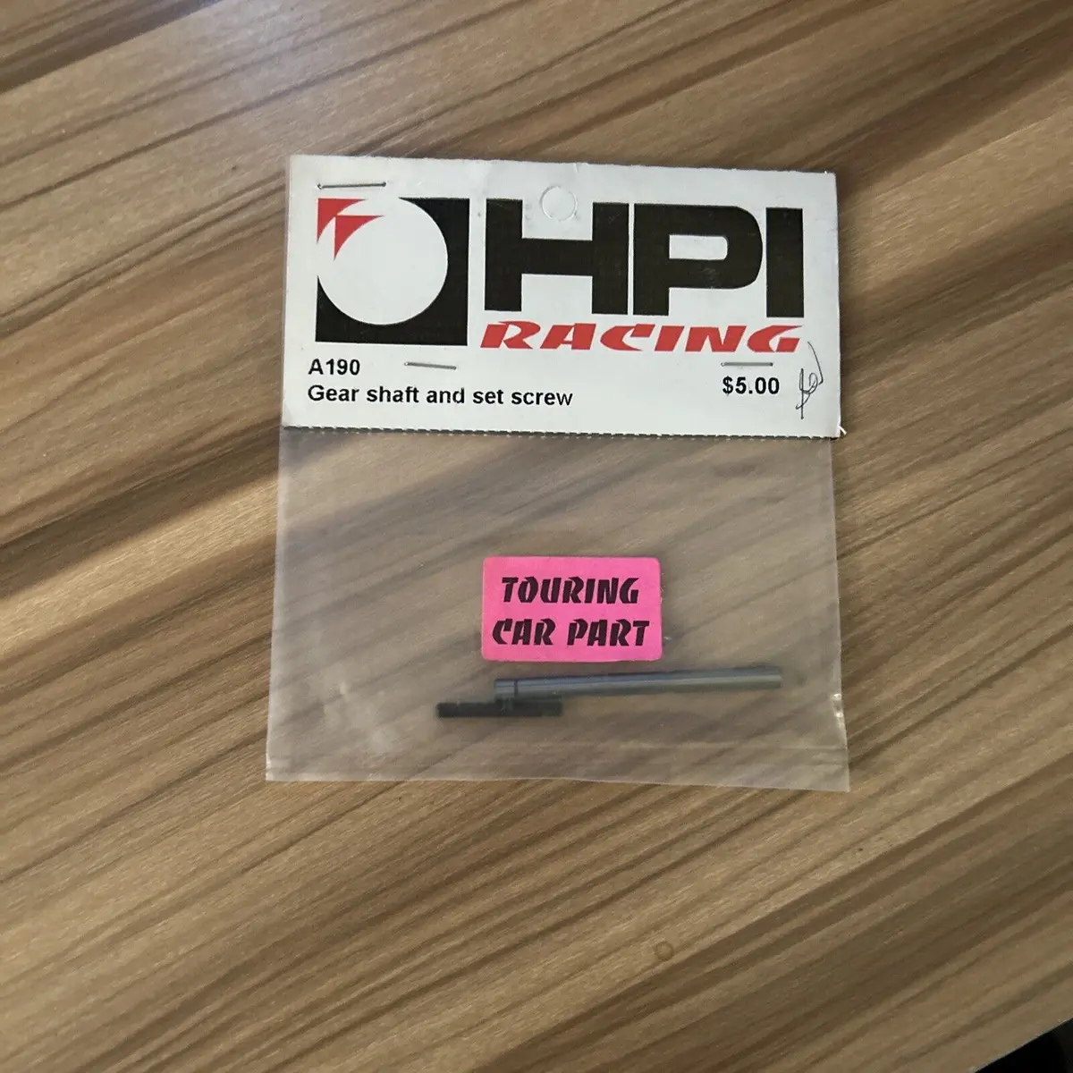 Hpi A190 -  Gear Shaft And Set Screw 1