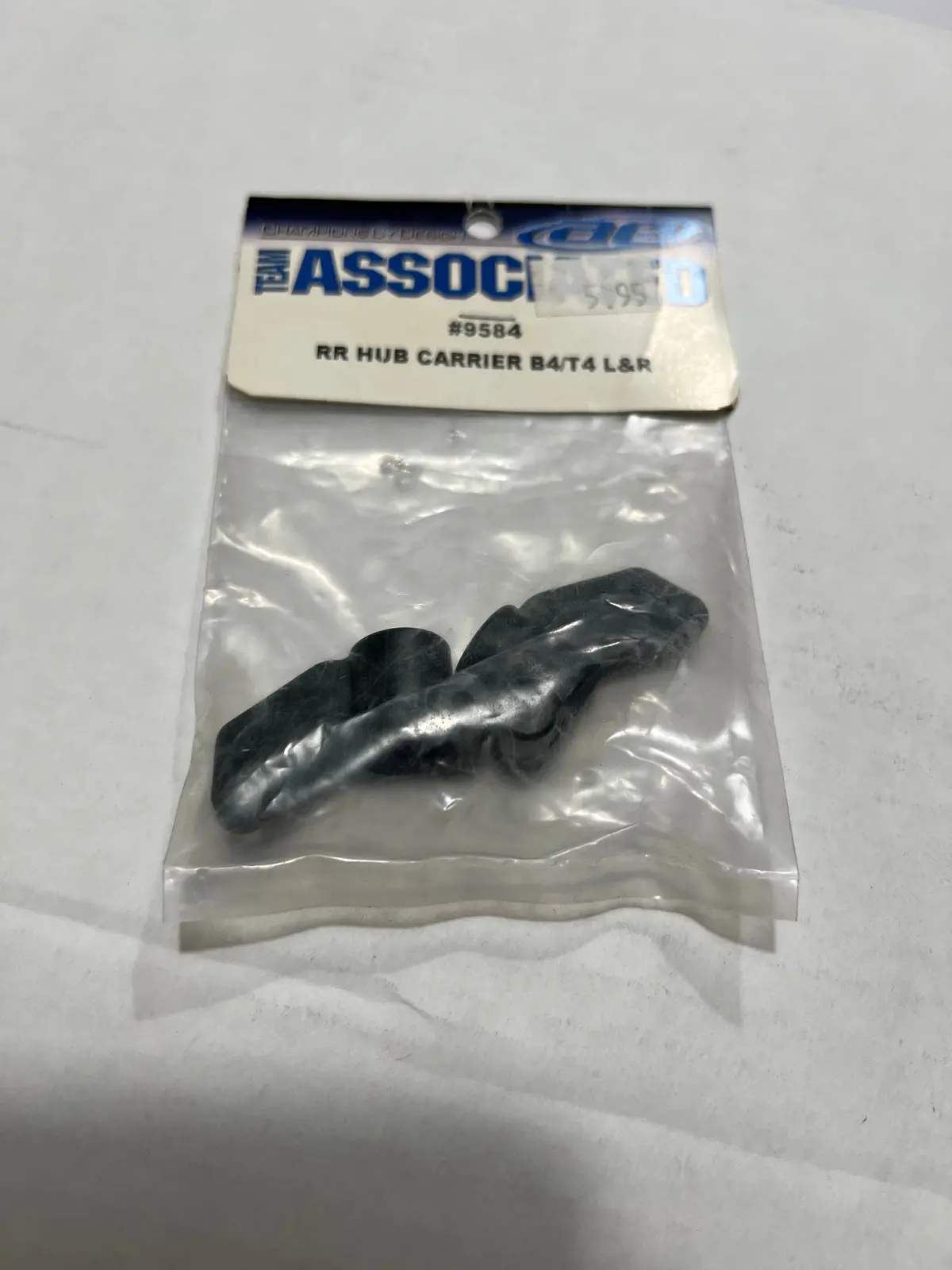 Rr Hub Carrier B4/T4 L&R-Asc9584 1