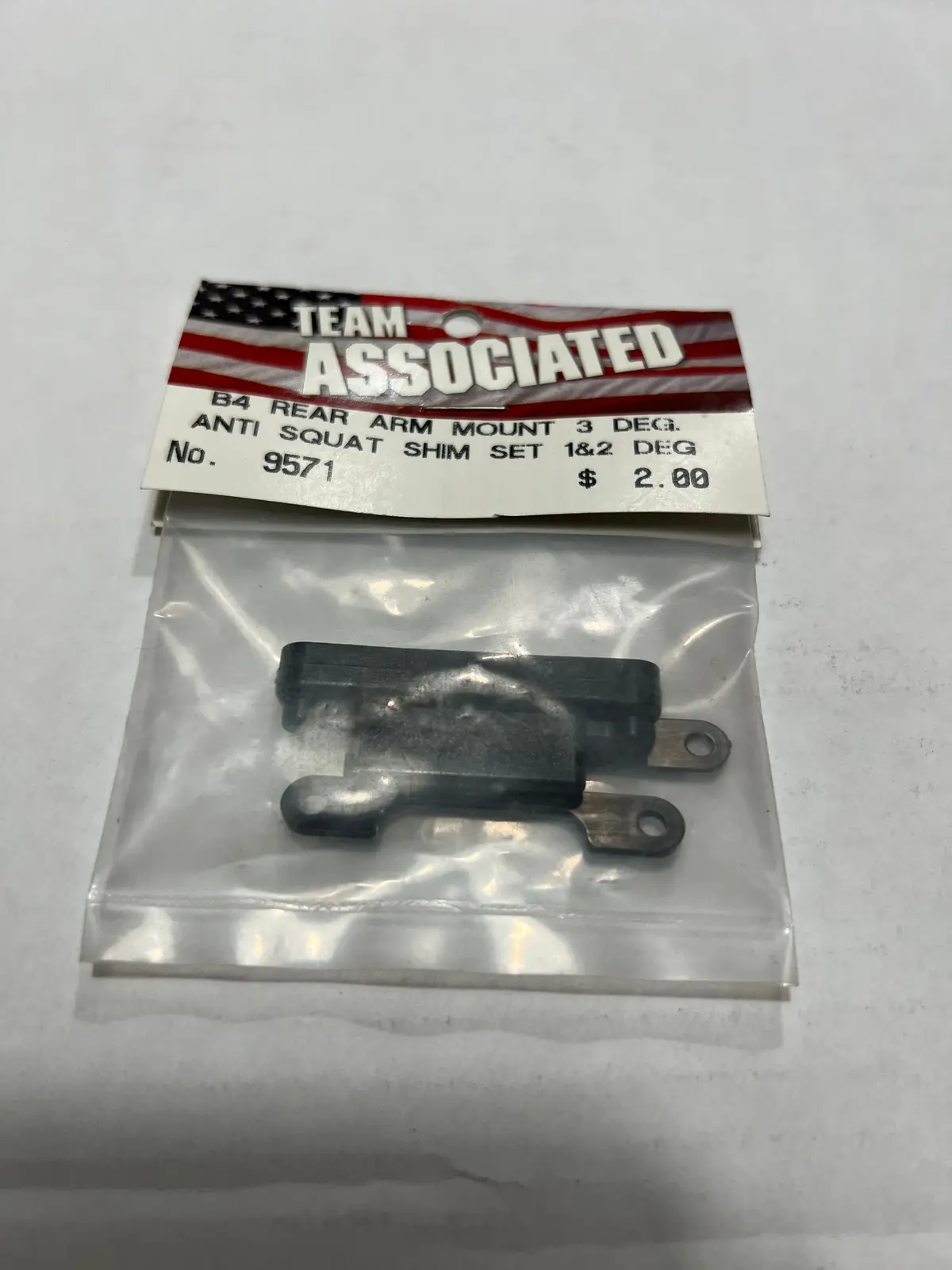B4 Rear Arm Mount 3 Deg Anti Squat Shim Set 1&2 Deg-Asc9571 1