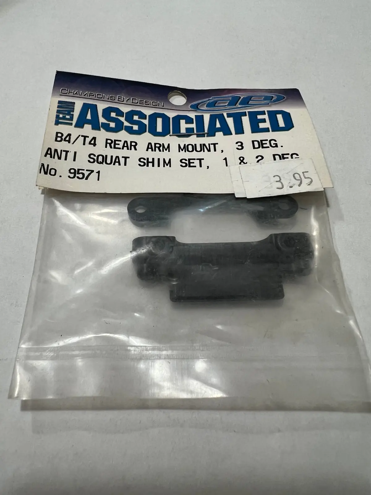 B4/T4 Rear Arm Mount, 3 Deg Anti Aquat Shim Set, 1&2 Dg-Asc9571 1