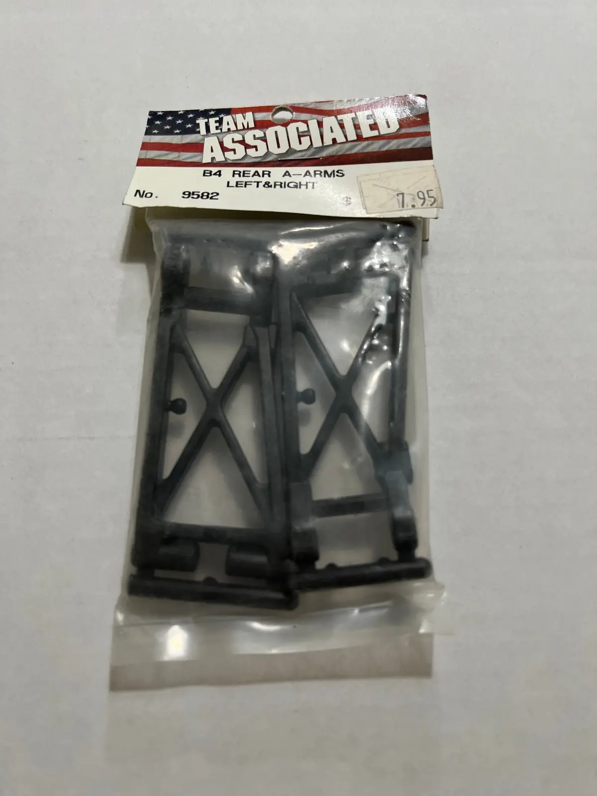 B4 Rear A-Arms Left & Right-Asc9582 1