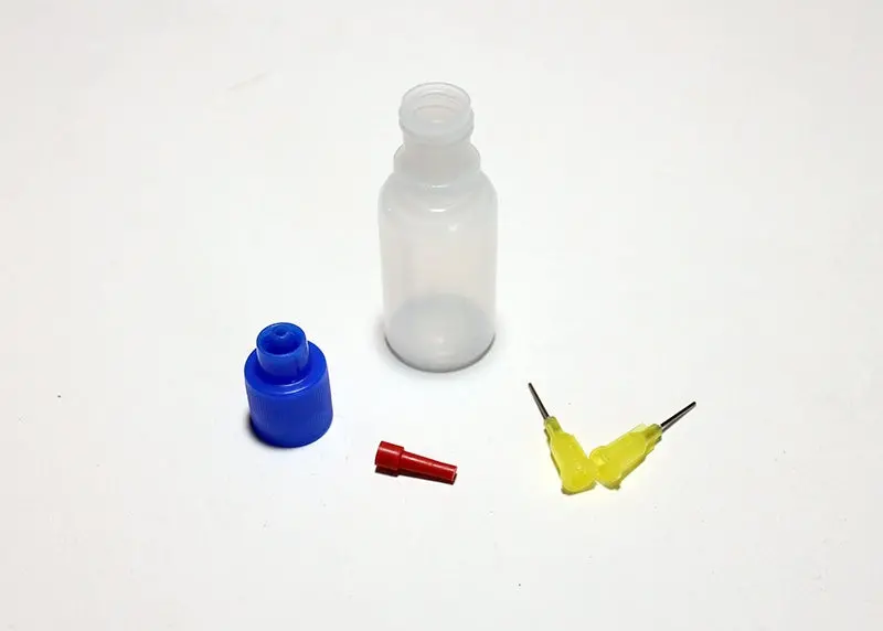 Reflex Racing Tire Glue Bottle With Tips 1