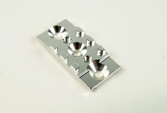Pn Racing Pnr2.5W Chassis Alloy Lm T-Bar Mount (Silver) 1