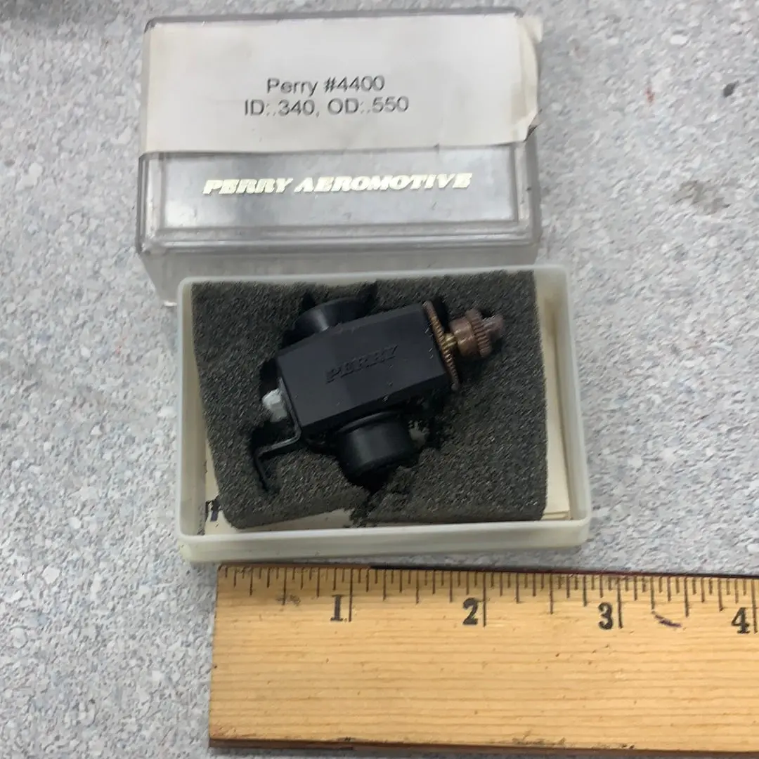 Perry #4400 (Carburetor) 1