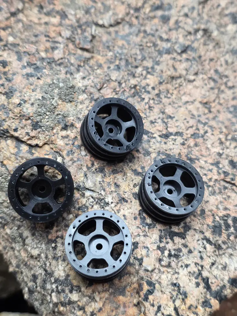 3Flow9 Flow 5 Spoke .7 Inch Wheels 1