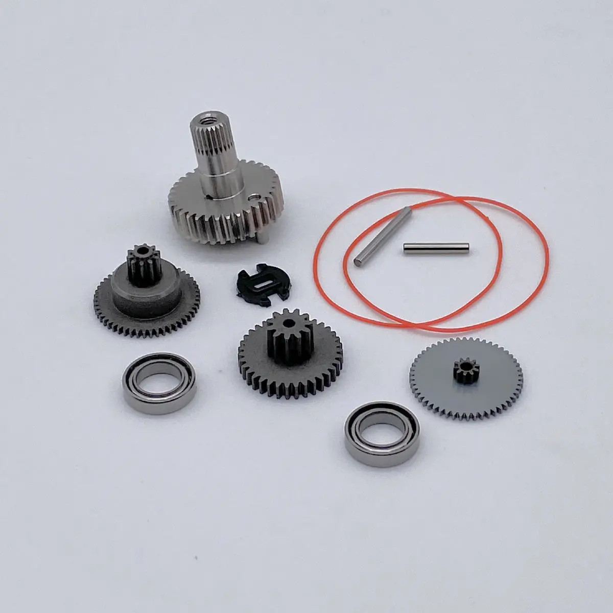 Reefs 444 Servo Gear Set V2, W/ Dual Bearings 1