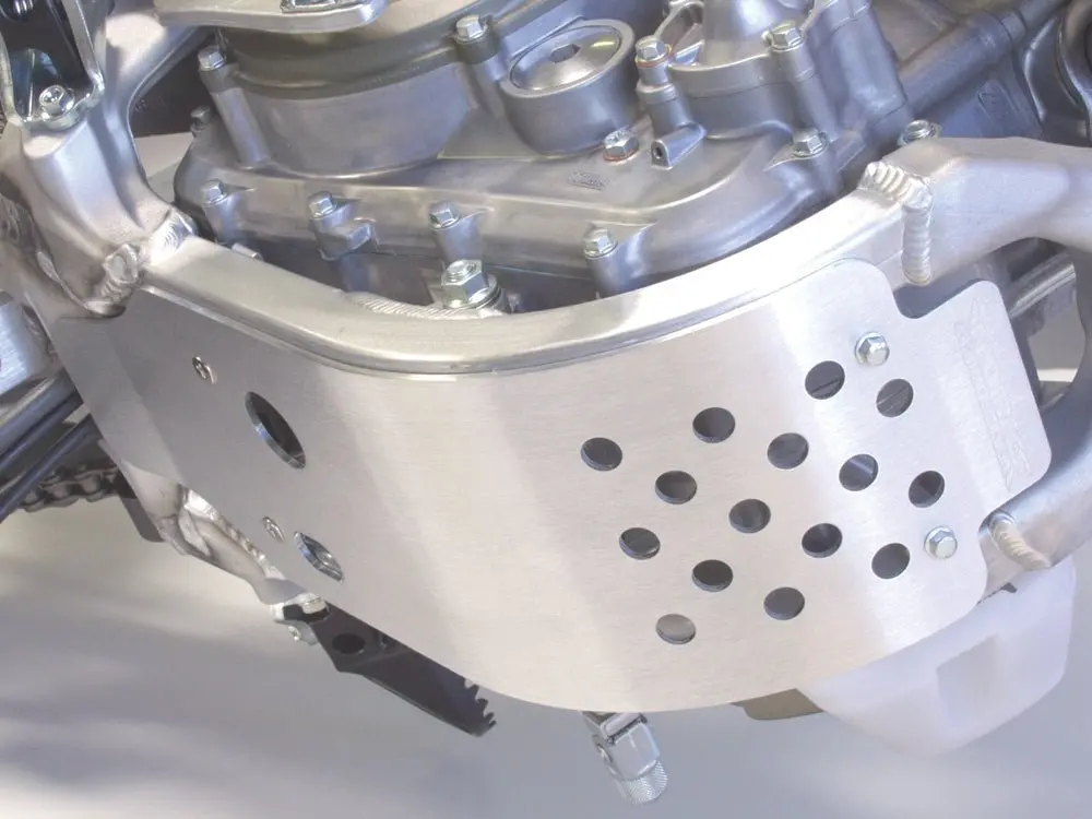 Works Cnc Aluminum Skid Plate For Honda Crf150r (2007-2018) With Rims Mounting System 1