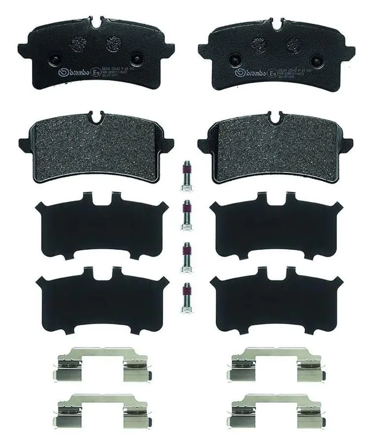 Brembo Low-Metallic Brake Pads – Quiet, Low-Dust Performance Friction 1